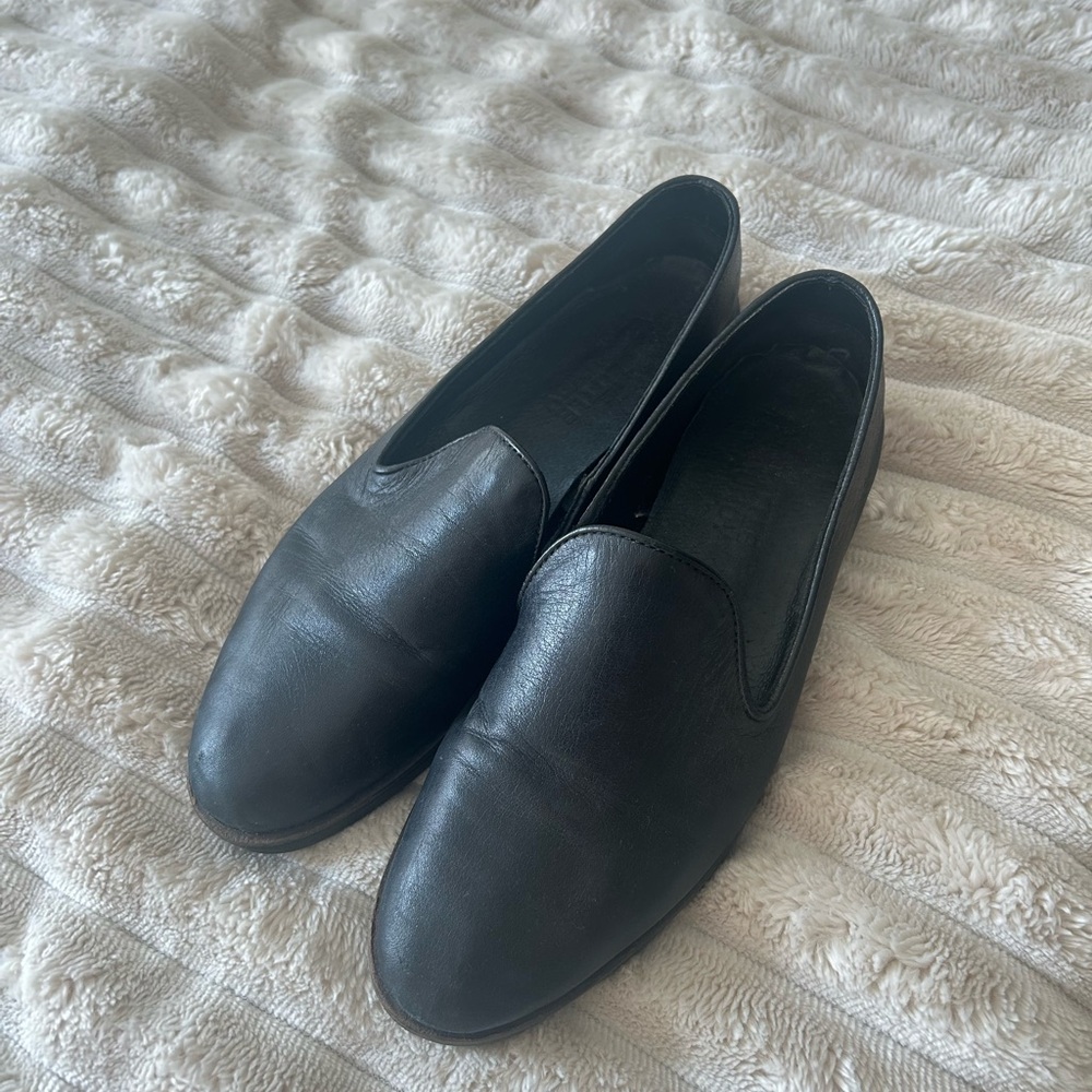 Little Burgundy Black Loafer (size 6/36)